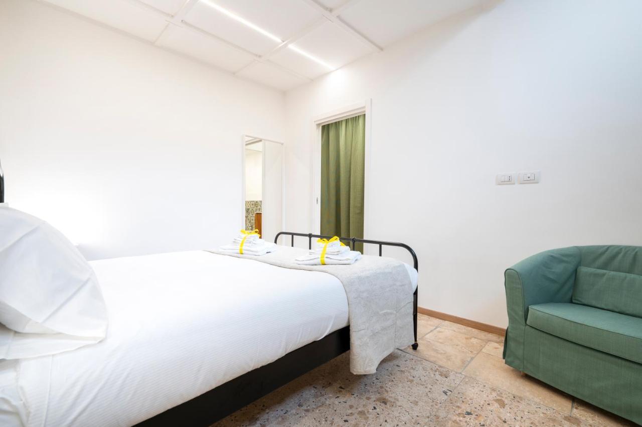 בארי Stazione & Politecnico Stylish Apt With Netflix מראה חיצוני תמונה